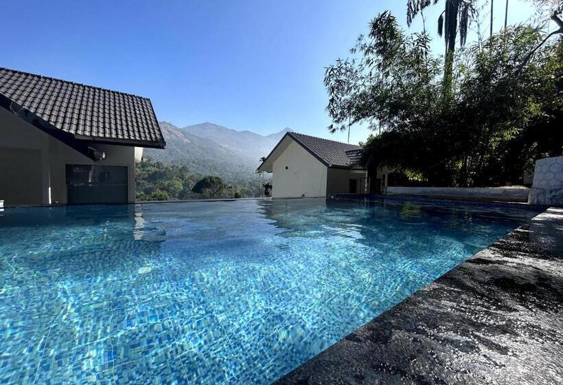 スタンダードルーム, Munnar Majetsic Resort With Pool By Voye Homes