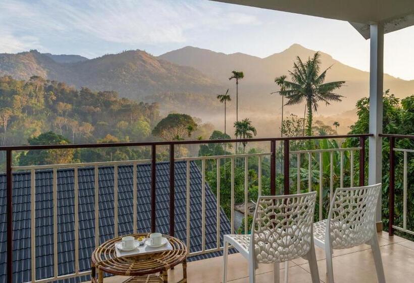 バルコニー付スイート, Munnar Majetsic Resort With Pool By Voye Homes