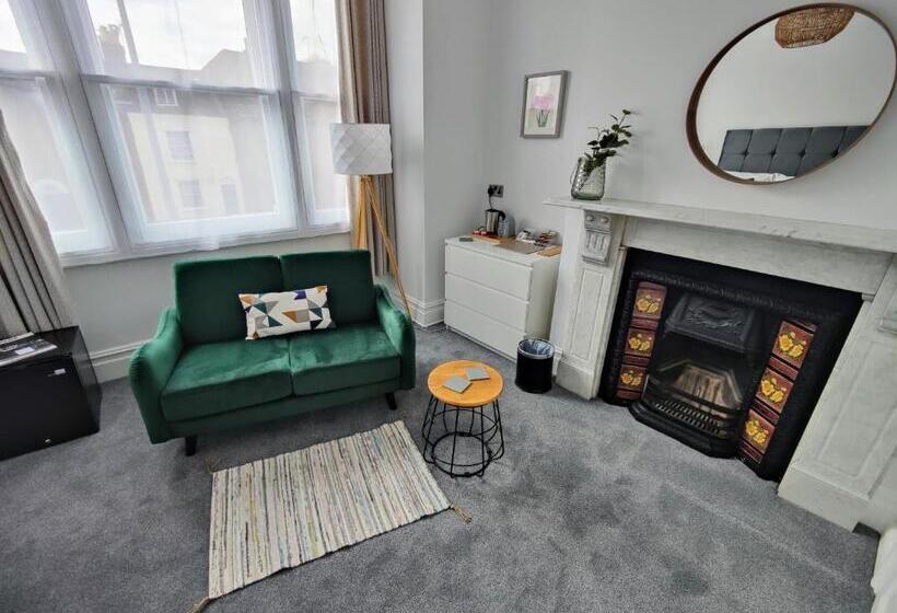 스탠다드 룸 킹사이즈 침대, The Wincheap B&b