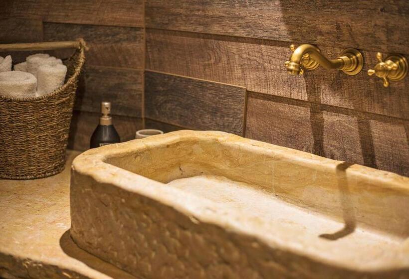 スタンダードルーム, Malga Laben