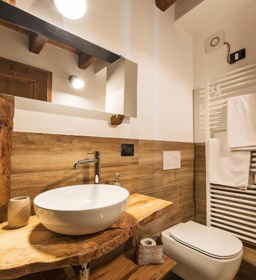 デラックスルーム, Malga Laben