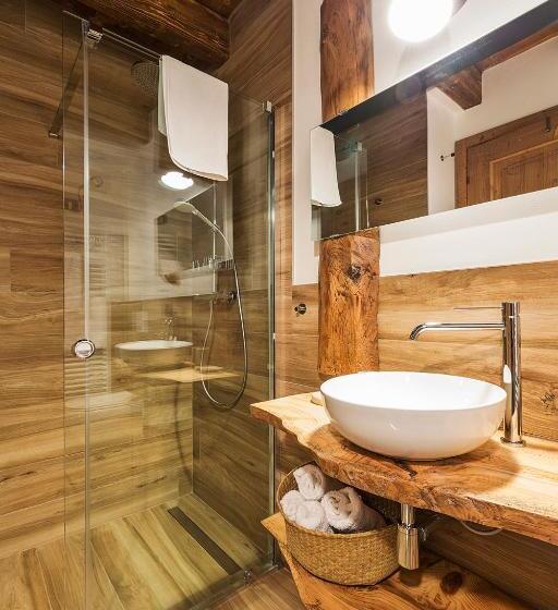 デラックスルーム, Malga Laben