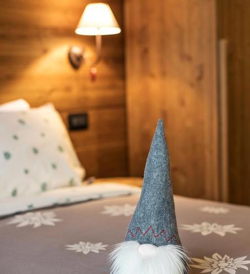 スタンダードルーム, Malga Laben