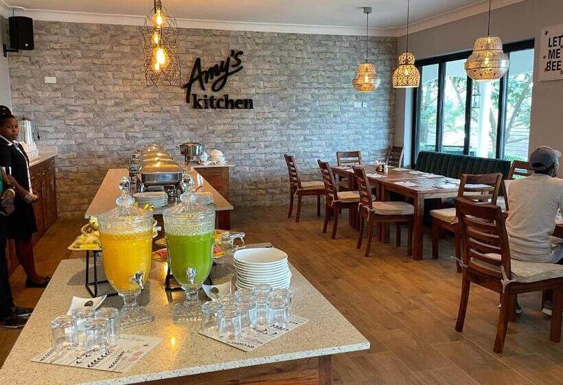اتاق لوکس خانوادگی, Home Bliss Hotel  Fort Portal Uganda