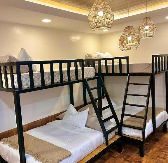 اتاق خانوادگی, Pinc