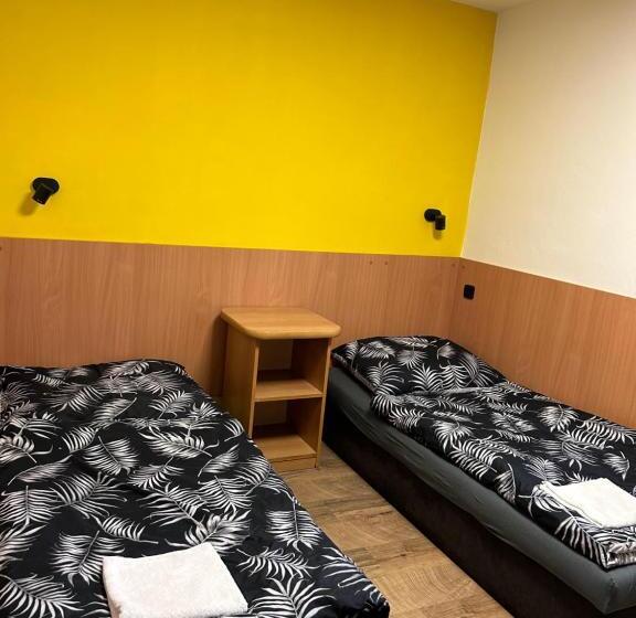 Quarto Estandar, Penzion U Fika