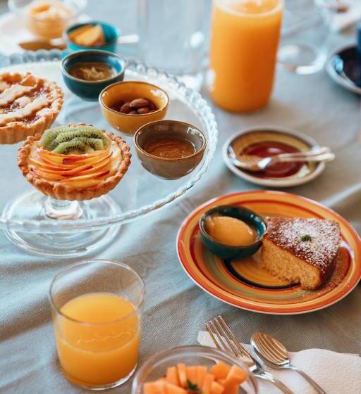 اتاق لوکس با چشم‌انداز دریا, Luccicamare Family Run Beb