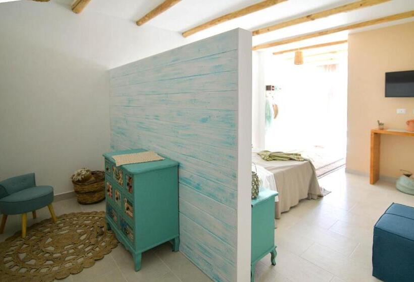 اتاق لوکس, Luccicamare Family Run Beb