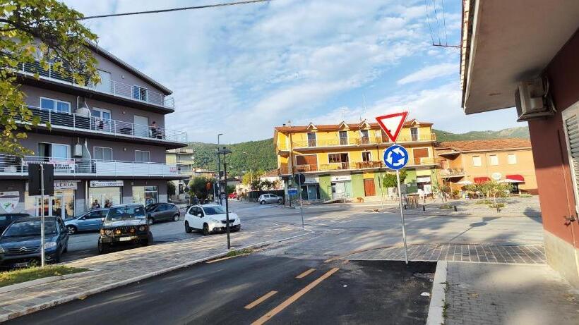 Standard Studio with Terrace, Pozzilli S Affitta