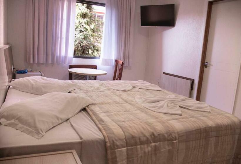 חדר סטנדרט יחיד, Colonia