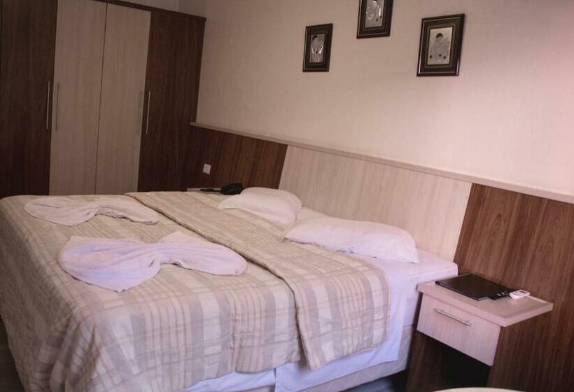 חדר סטנדרט יחיד, Colonia