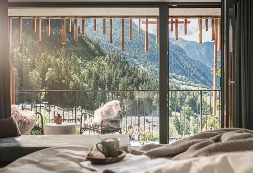 豪华房间, Coolnest