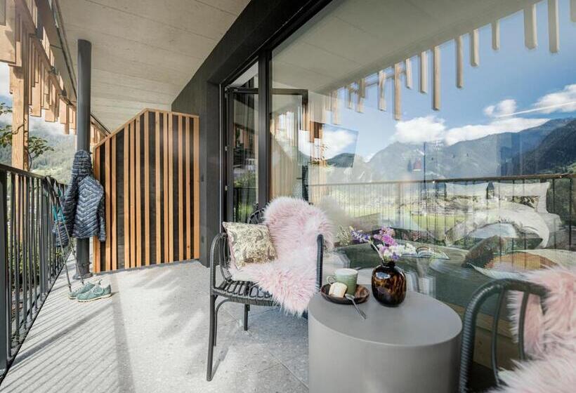 豪华房间, Coolnest