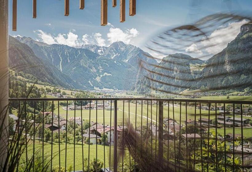 带阳台的豪华间, Coolnest