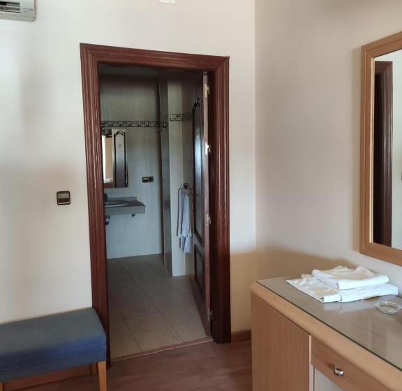 4인용 스탠다드 룸, Lindaraja