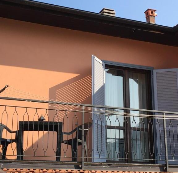 バルコニー付きスタンダードルーム, La Rivetta