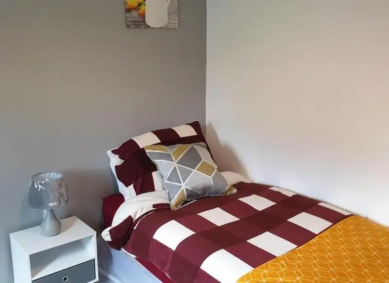 اتاق عادی, Queens Rooms, A Perfect Stay, Next To Shopping Parks And Central Manchester
