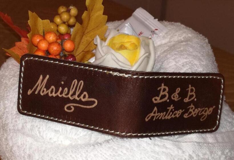 חדר סטנדרט לשלושה, Antico Borgo