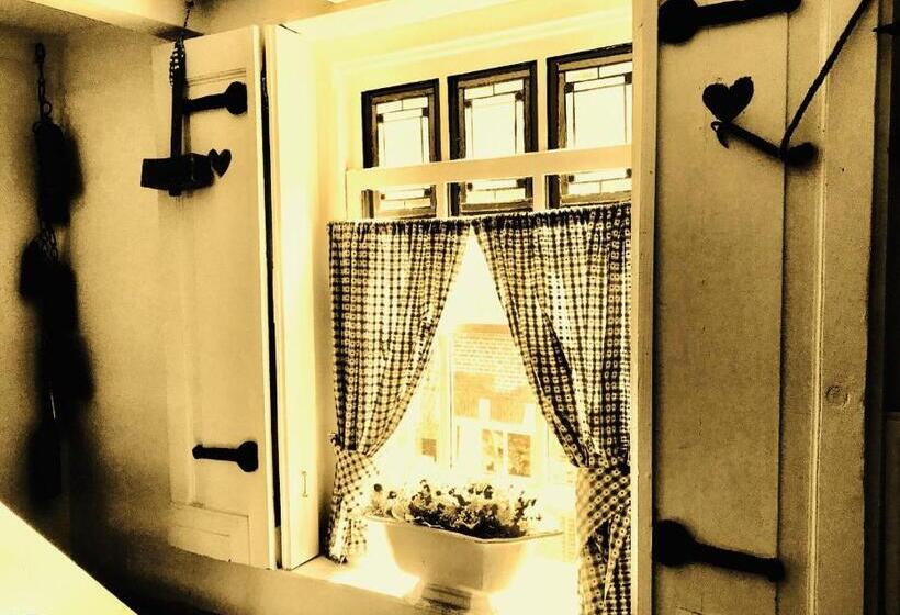 اتاق استاندارد, Bijzonder Overnachten Tzeeuwse Kloppertje