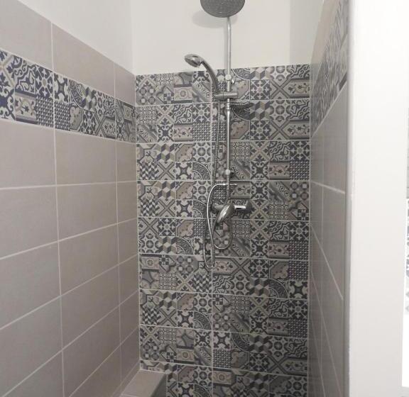 חדר סטנדרט, Domaine De Laverchère