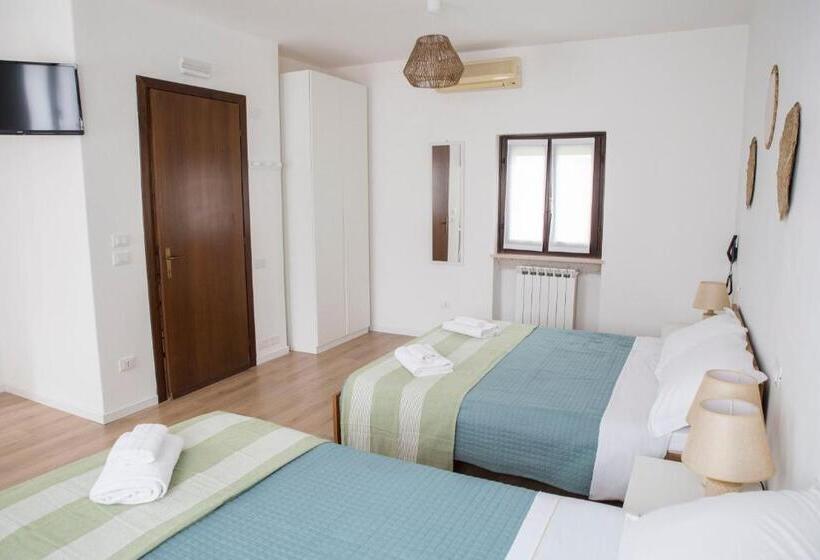 Номер Стандарт Трехместный, Albergo Mio Boutique Hotel   Adults Only