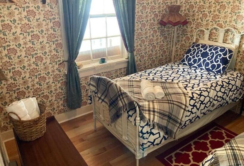 Номер Economy, St. George