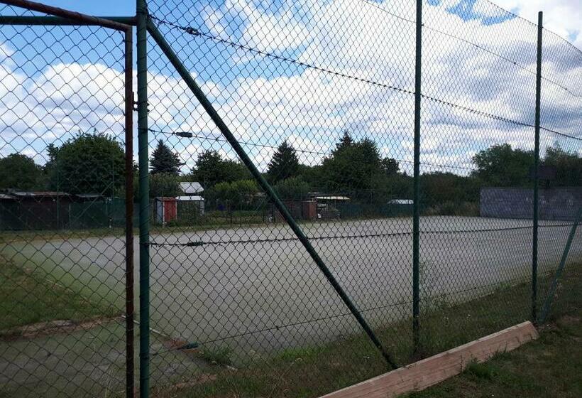 ガーデンビューのスタンダードバンガロー, Areál Pauli