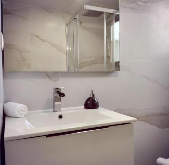 标准间, Green House