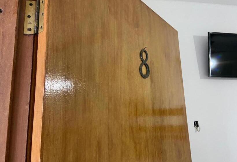 کلبه ییلاقی, Pousada Familiar Morada Do Rapha