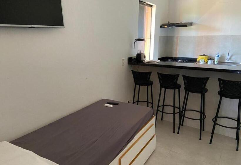 استودیو خانوادگی, Pousada Familiar Morada Do Rapha