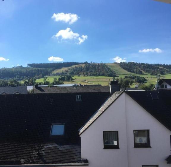 Camera Quadrupla Standard, Töff   Töff