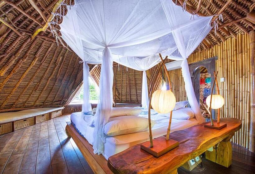 غرفة ديلوكس مطلّة علي البحر, Mu Bungalows