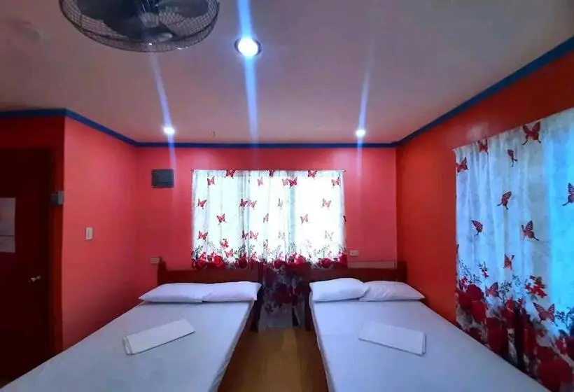 اتاق خانوادگی, Villa Corrales Homestay