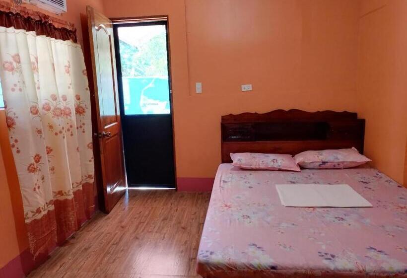 اتاق اکونومی, Villa Corrales Homestay