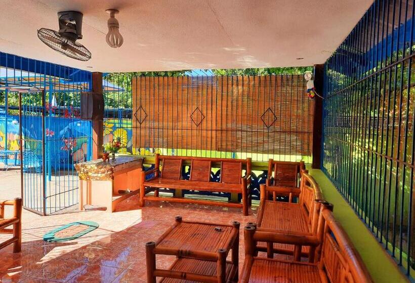 Семейный Номер Deluxe, Villa Corrales Homestay