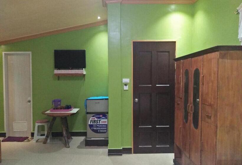 اتاق لوکس خانوادگی, Villa Corrales Homestay