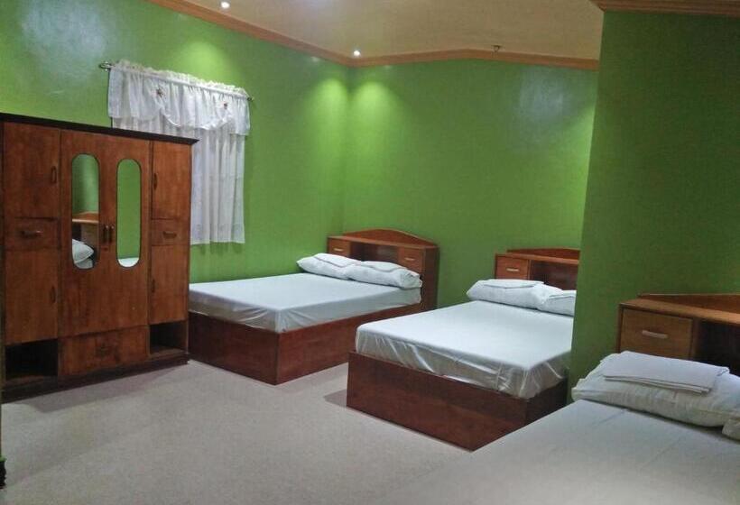 اتاق لوکس خانوادگی, Villa Corrales Homestay