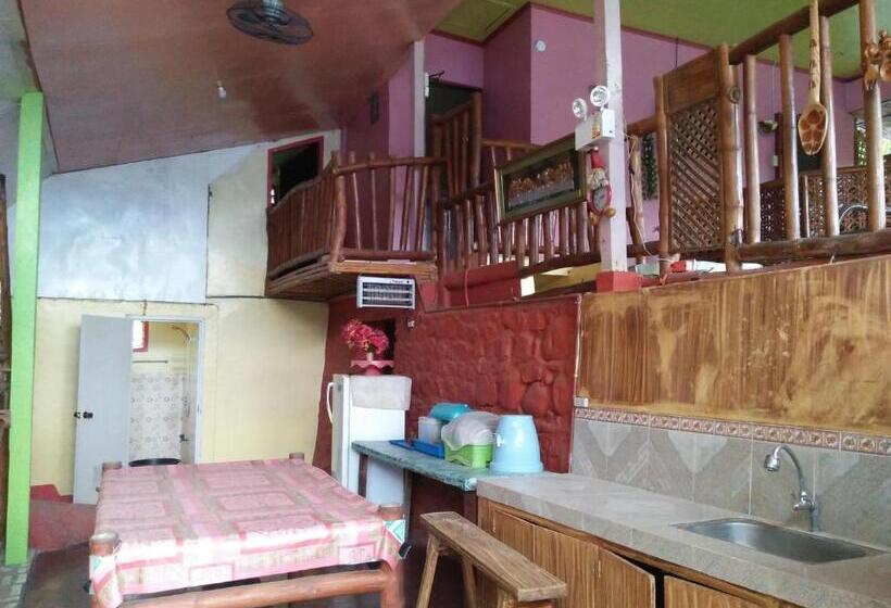 ویلای 3 خوابه, Villa Corrales Homestay