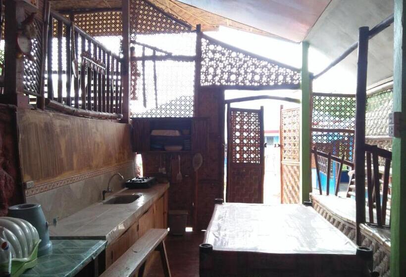 Вилла 3 Спальни, Villa Corrales Homestay