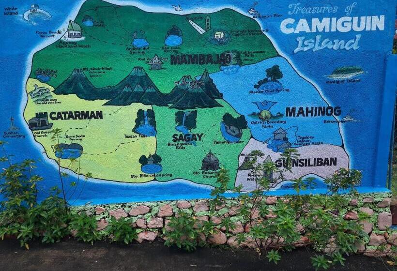 ویلای 3 خوابه, Villa Corrales Homestay