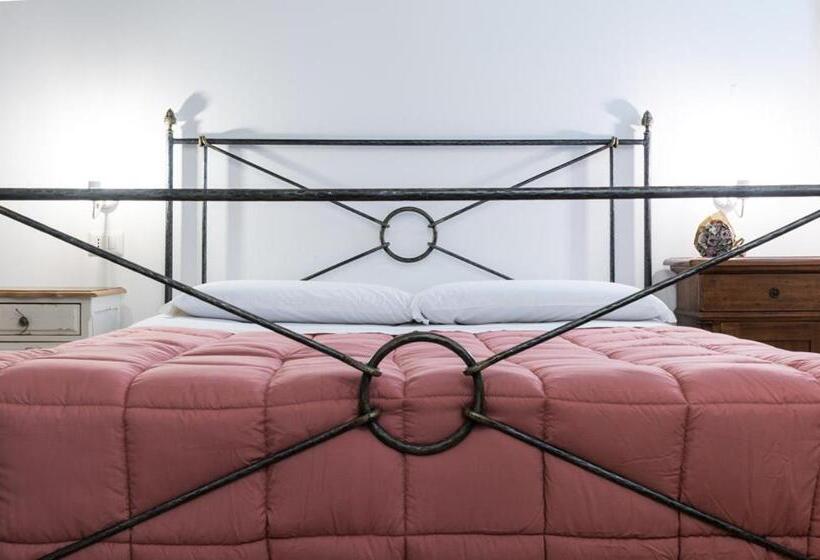 디럭스 룸, Vallechiara B&b