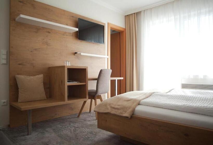 Номер Стандарт с Балконом, Haus Renée