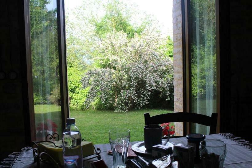 Студио Стандарт Вид на Сад, Il Giardino Segreto