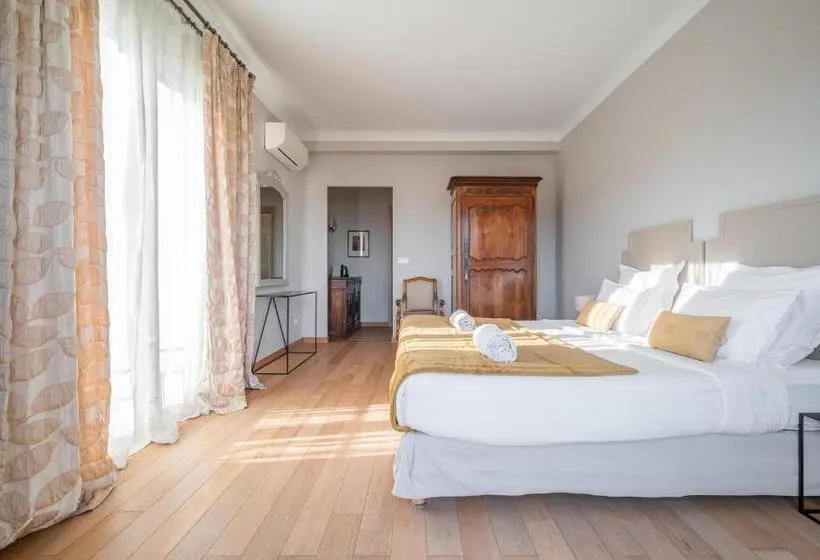 バルコニー付きスタンダードルーム, La Fabrique à Poupées Chambres Et Appartements De Charme Au Coeur De Menton
