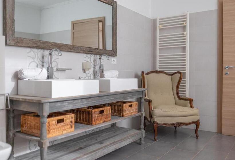 דירת 2 חדרים סופריור, La Fabrique à Poupées   Chambres De Charme Au Coeur De Menton