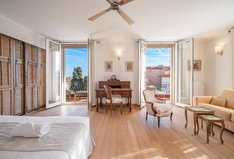 דירת 2 חדרים סופריור, La Fabrique à Poupées   Chambres De Charme Au Coeur De Menton