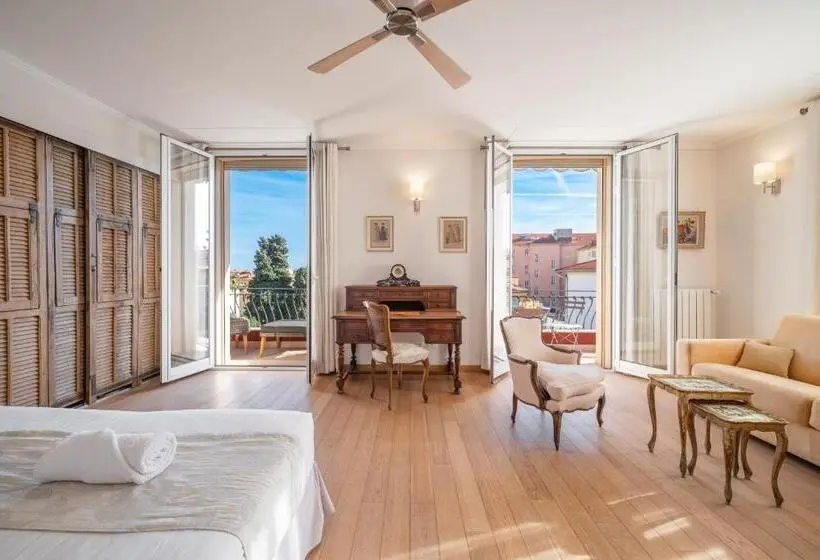 2ベッドルームのスーペリアアパートメント, La Fabrique à Poupées Chambres Et Appartements De Charme Au Coeur De Menton