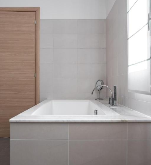 דירת 2 חדרים סופריור, La Fabrique à Poupées   Chambres De Charme Au Coeur De Menton