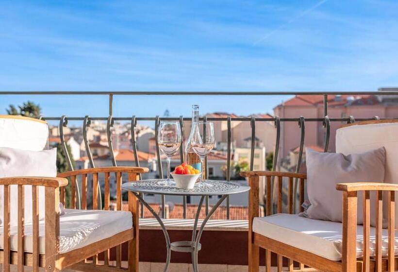 חדר סטנדרט עם מרפסת, La Fabrique à Poupées   Chambres De Charme Au Coeur De Menton