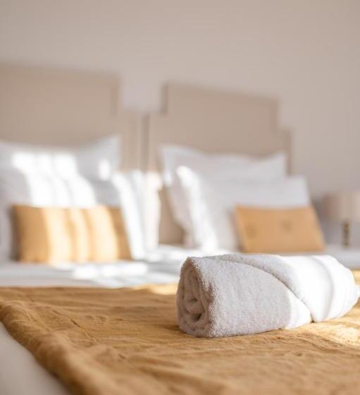 חדר סטנדרט עם מרפסת, La Fabrique à Poupées   Chambres De Charme Au Coeur De Menton